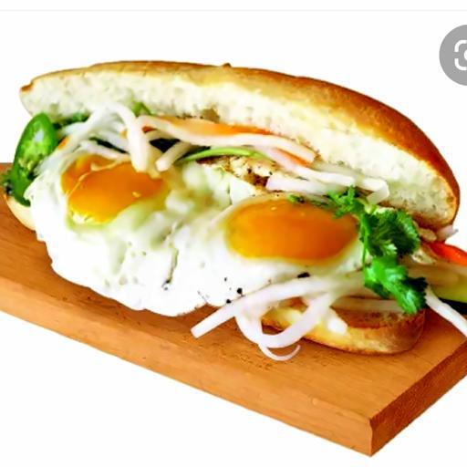 banh-mi-op-la-man-keo-2-trung