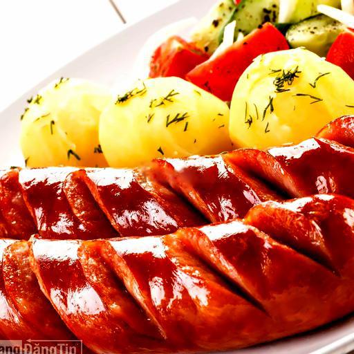 xuc-xich-chien-2-cay