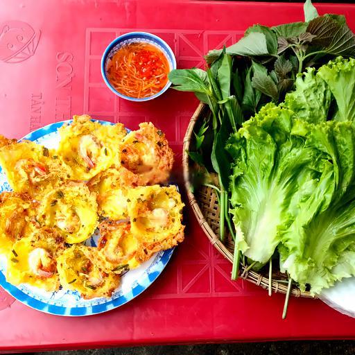 banh-khot-nhan-tom