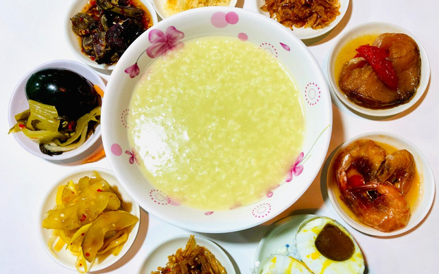 Cháo-Trắng-Hàng-Xanh