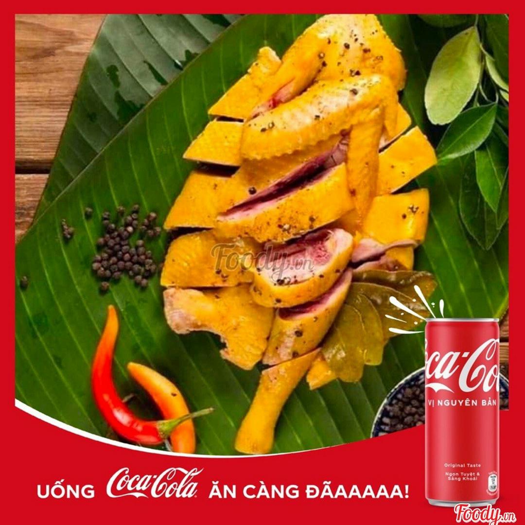 ga-u-muoi-1-2-con-1-coca-cola