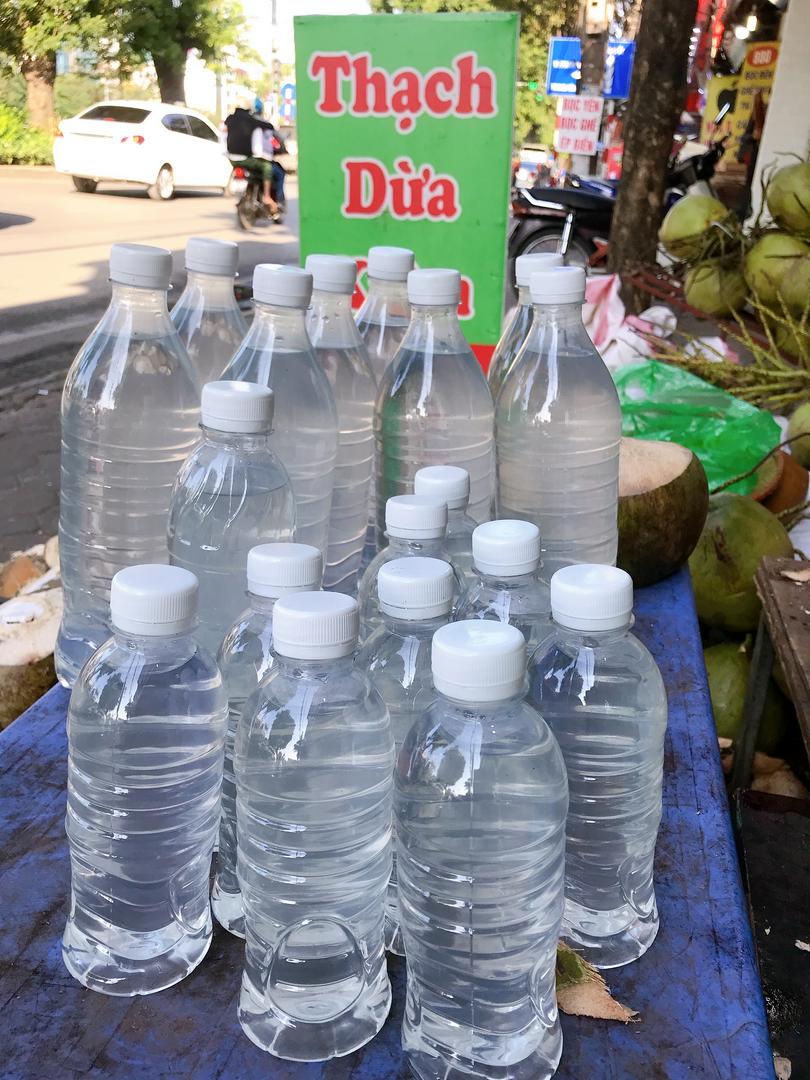 nuoc-dua-xiem-tuoi-chai-1-lit