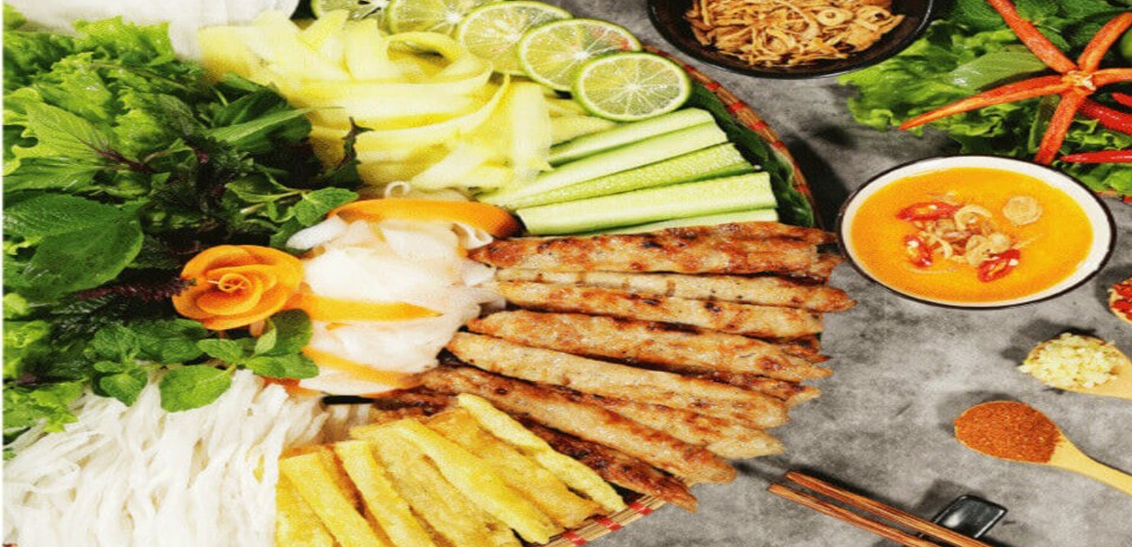 nem-nuong-nha-trang-ngoc-tri