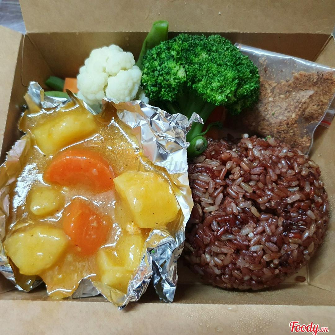 com-gao-lut-ca-ri-chay