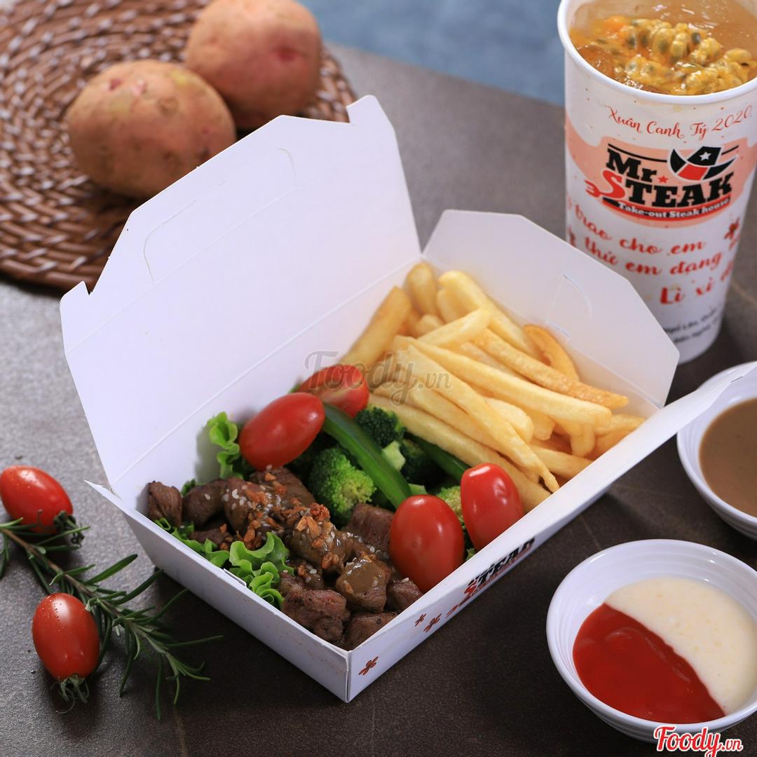 bo-khoai-tay-sot-tieu-xanh-tra-chanh-day-detox