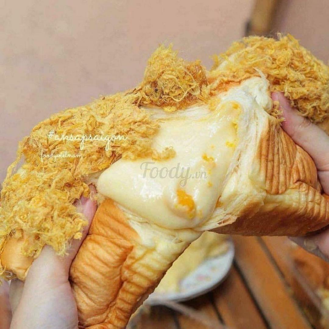 banh-mi-pho-mai-tan-chay-size-to