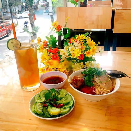 xoi-suon-cha-sua-ngo-sua-au-chanh-leo-tuoi