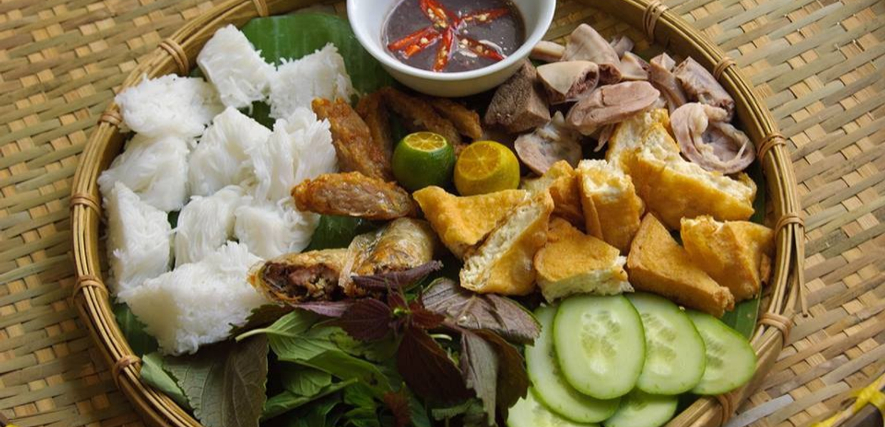 bun-au-met-ngoc-huyen-bun-au-hoang-quoc-viet