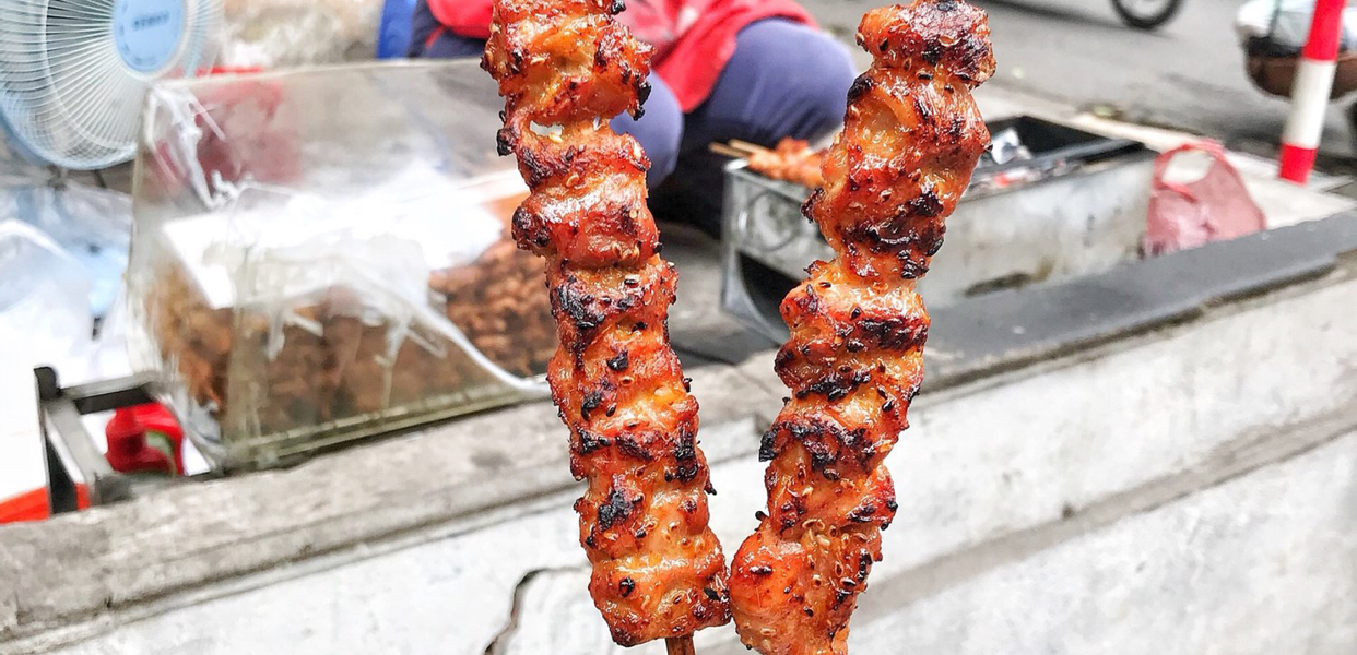 thit-xien-nuong-tho-lao