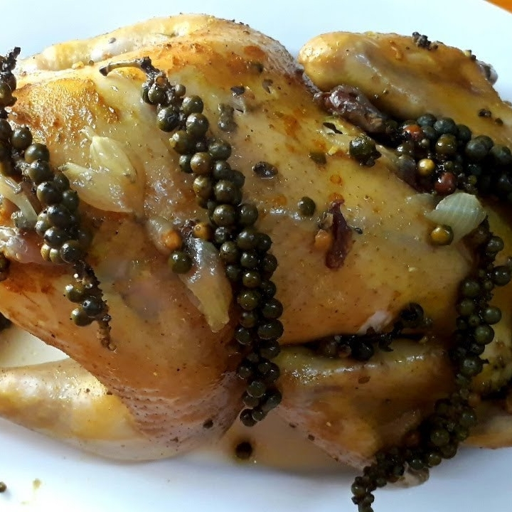 Gà Hấp Tiêu Xanh - Nửa Con 