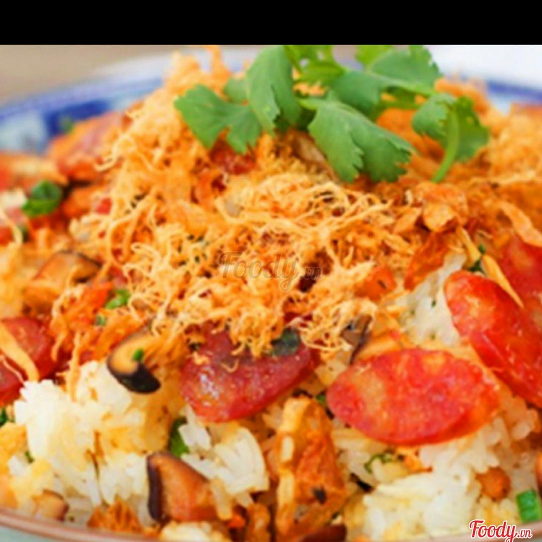 xoi-trung-cha-xuc-xich