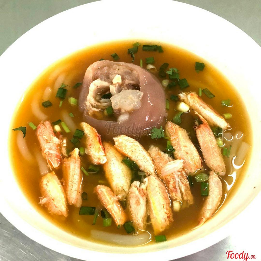 banh-canh-cua-gio-heo