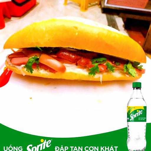 banh-mi-xuc-xich-1-sprite
