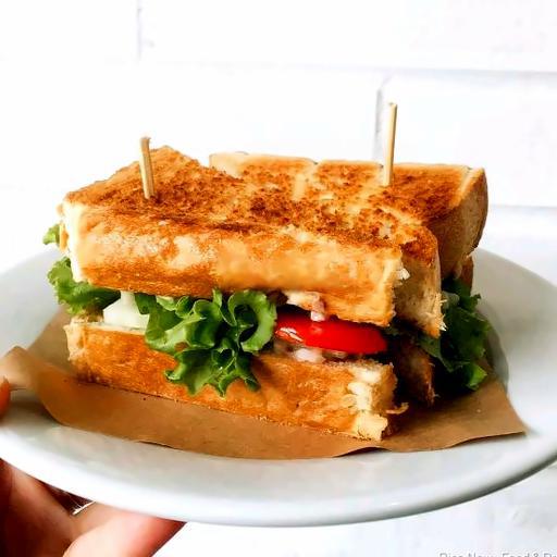 blt-sandwich