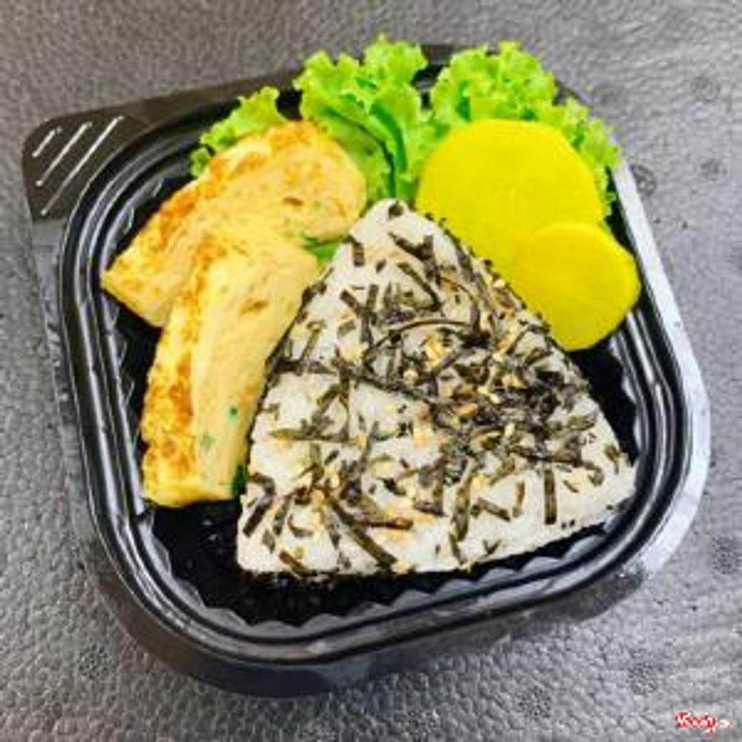 onigiri-nhan-thanh-cua-kem