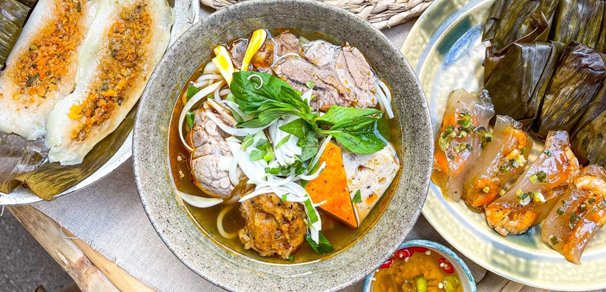 bun-bo-hue-nam-giao-242-e-tham