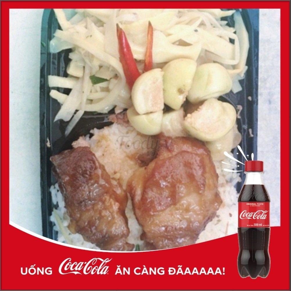 com-suon-chua-ngot-coca-hoac-phep-si
