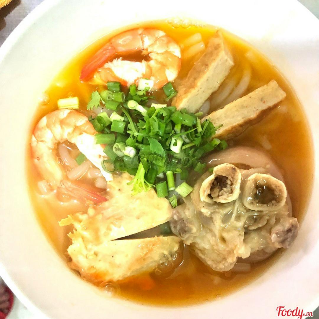 banh-canh-tom-gio-cha