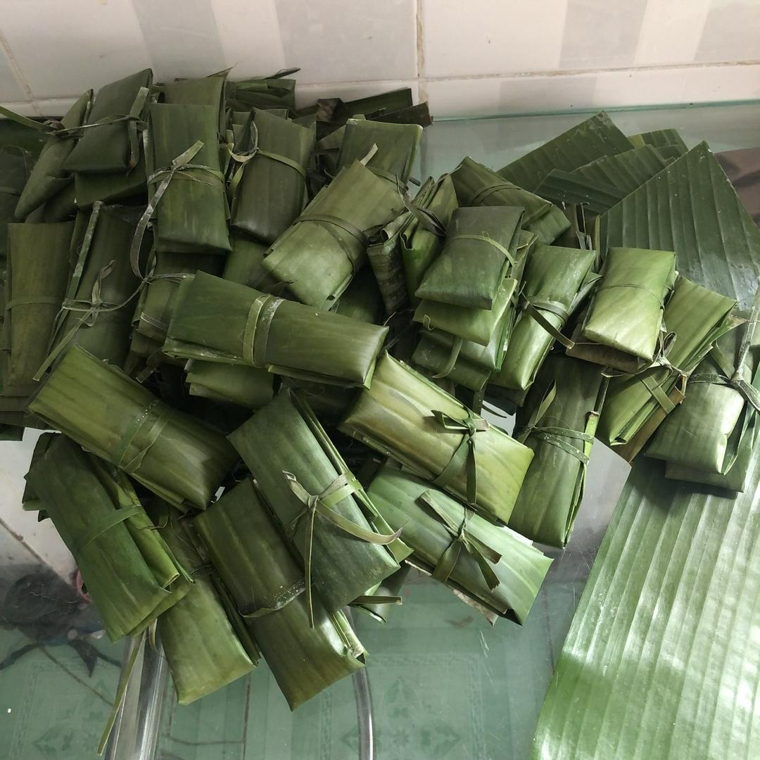 10-banh-loc-la-song-nhan-tom-thit