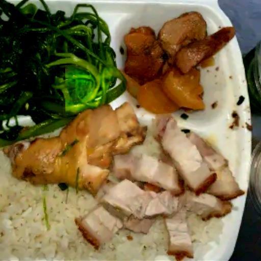 com-thit-quay-thit-kho-ga-rang