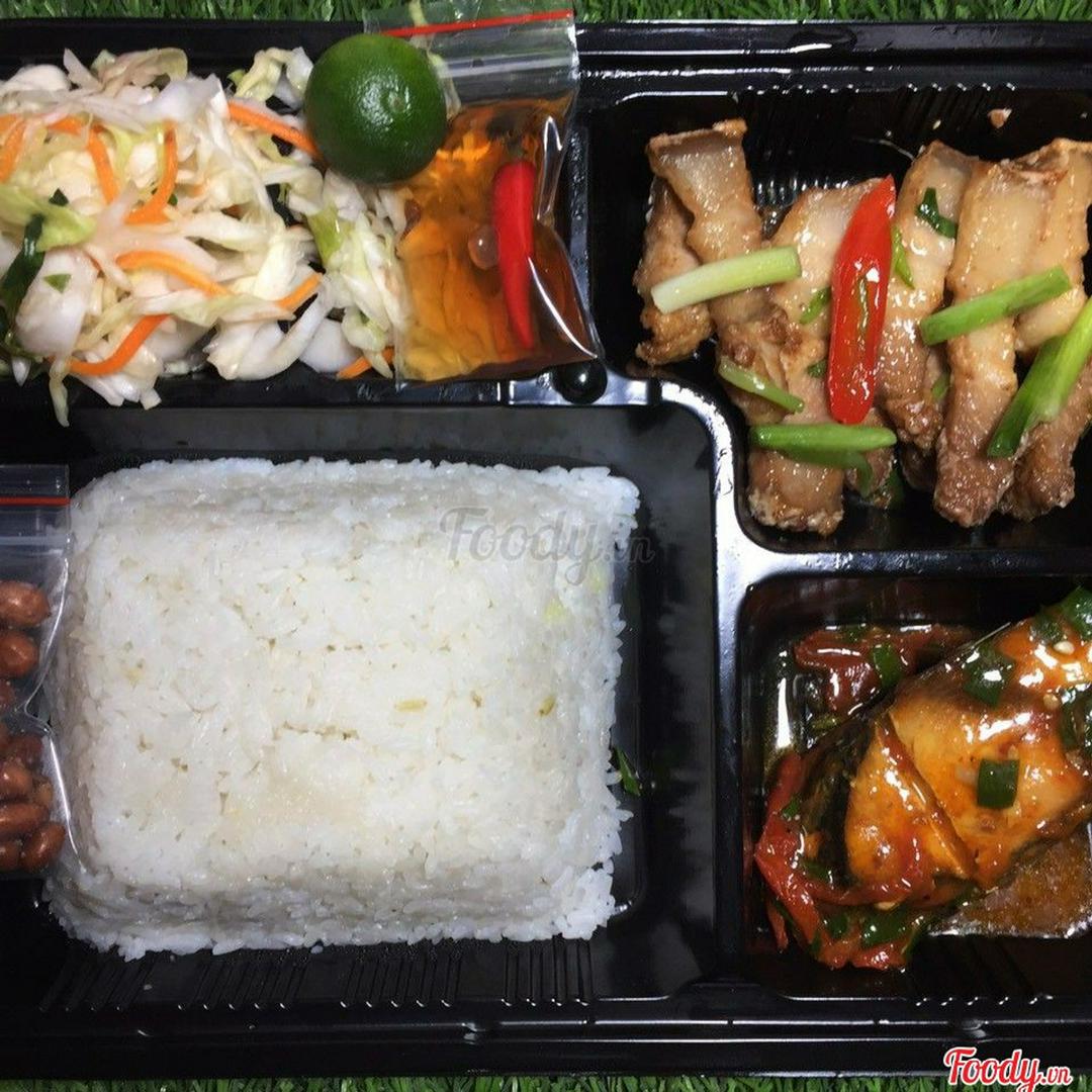 ba-chi-rang-chay-canh-va-ca-kho