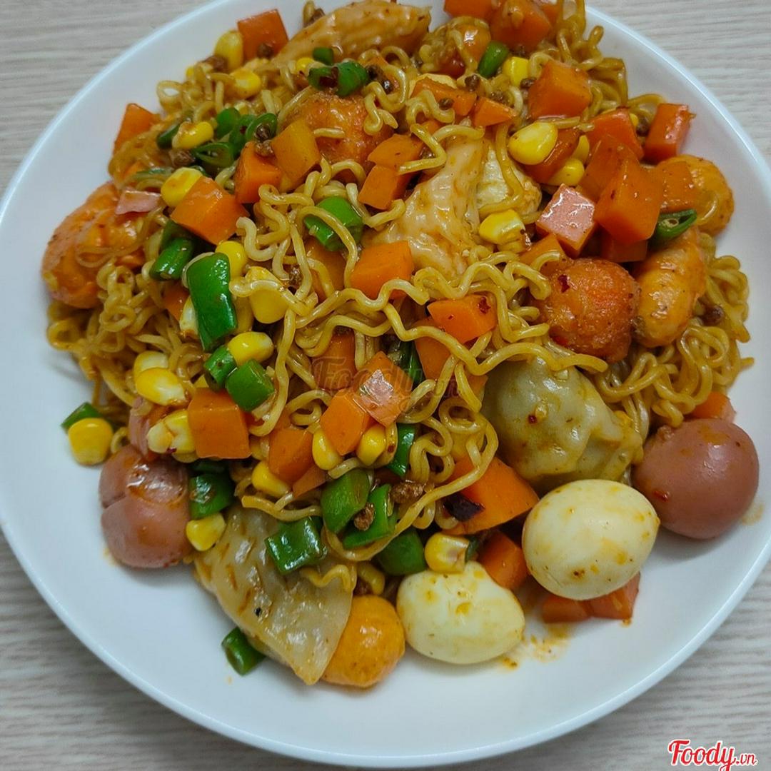 combo-mi-tron-ac-biet-nhieu-mi-01-coca-cola