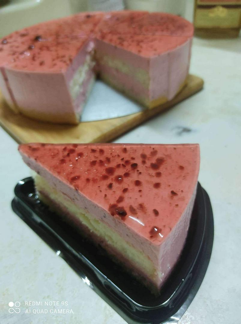 raspberry-mousse-cake
