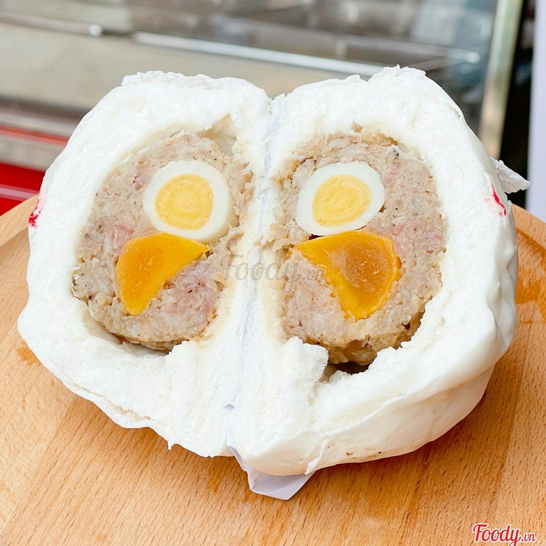 banh-bao-thit-trung-muoi