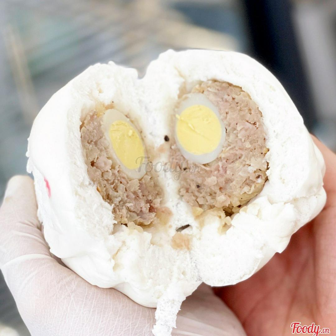 banh-bao-thit-hai-trung-cut