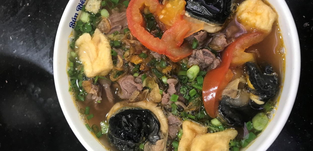Bình-Huyền---Bún-Riêu-Ốc-Bò---Triệu-Việt-Vương