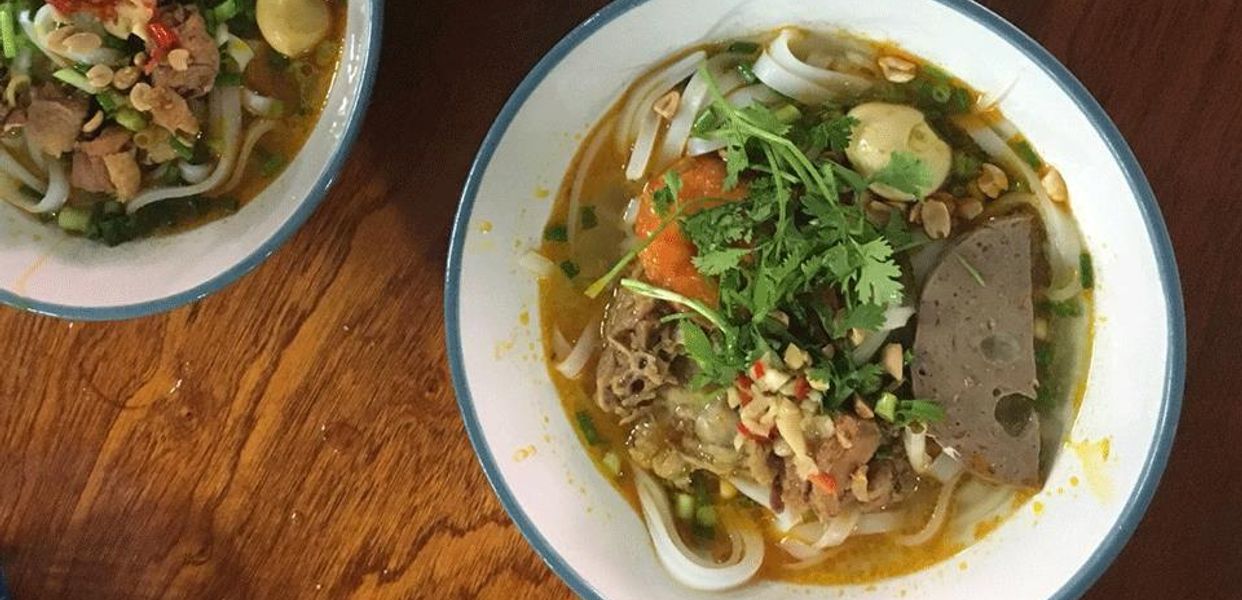 mi-quang-bun-bo-hue-tan-khai