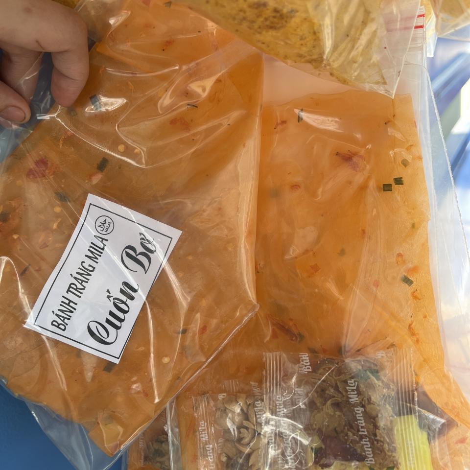 banh-trang-mem-cuon-bo-me