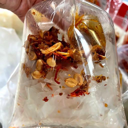 banh-trang-tron-san-phoi-suong