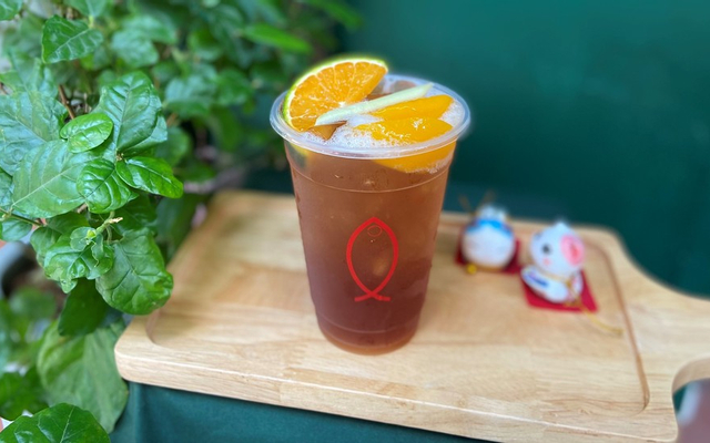 tiem-ca-phe-ten-em-tra-nuoc-ep-ien-bien-phu