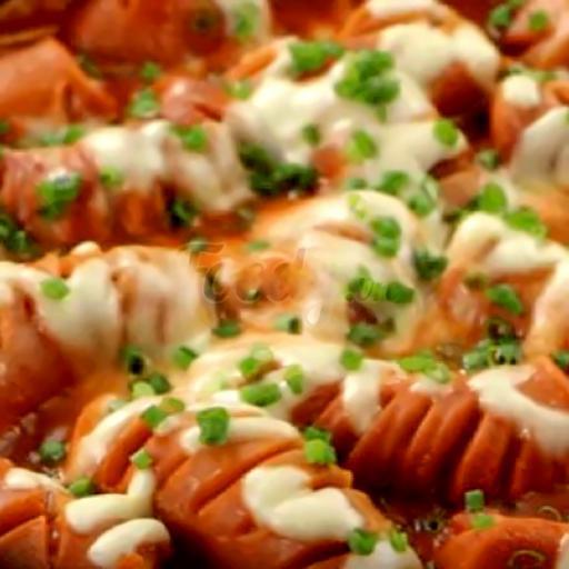 xuc-xich-sot-cay-phu-pho-mai