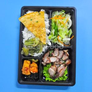 combo-com-thit-heo-quay-nuoc-ngot-khan-lanh