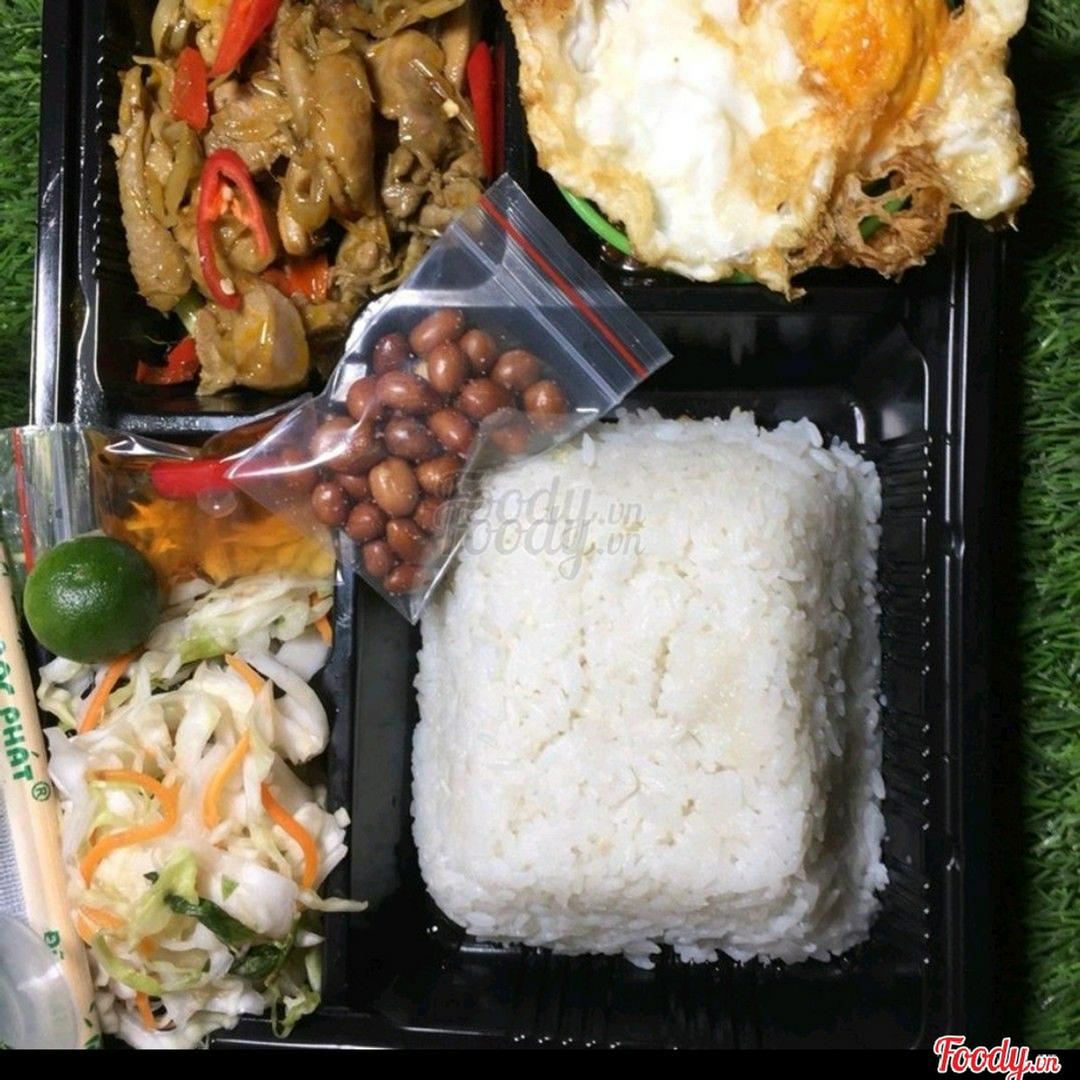 ga-xao-sa-ot-va-trung-op-la