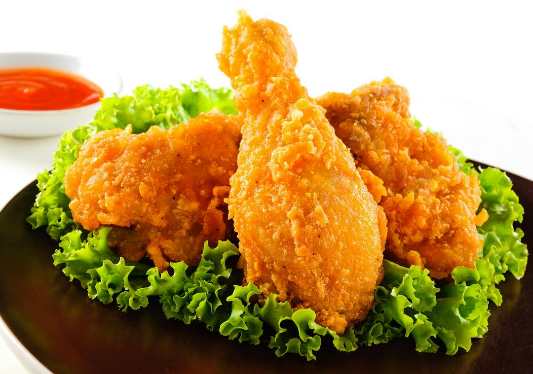 ui-ga-chien-gion-lac-phomai