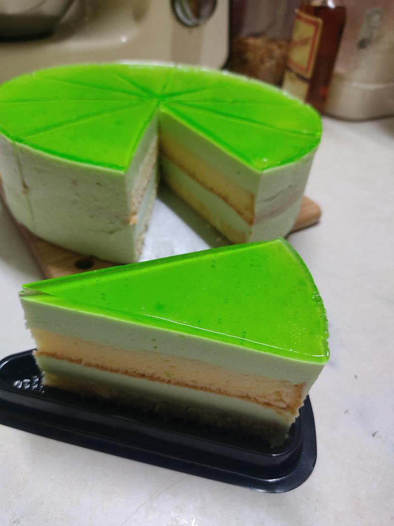 banh-mousse-pho-mai-vi-dua-luoi-nguyen-o