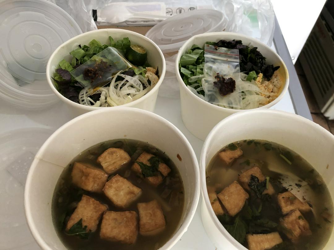 combo-4-bun-rieu-trang