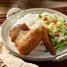 com-canh-ga-chien-thit-luoc-rau-xao