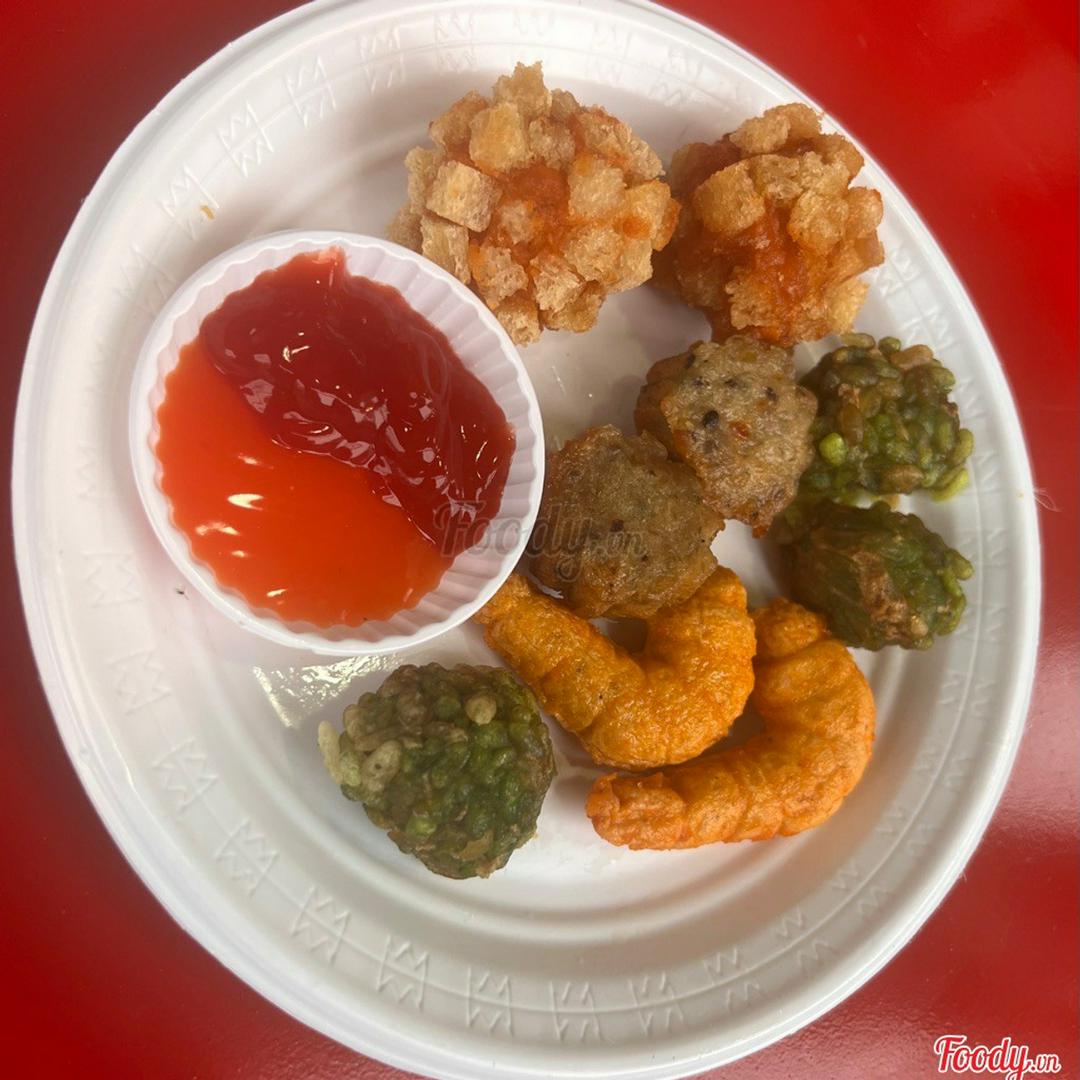 mon-vien-thap-cam-oc-nhoi-cha-com-tom-chien-cha-boc-banh-mi