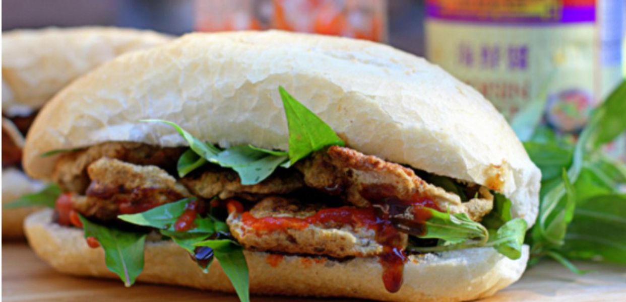 tmt-banh-mi-cha-ca-le-van-duyet