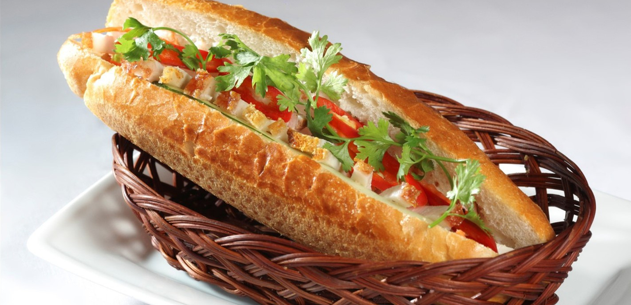 banh-mi-heo-quay-quynh-nga