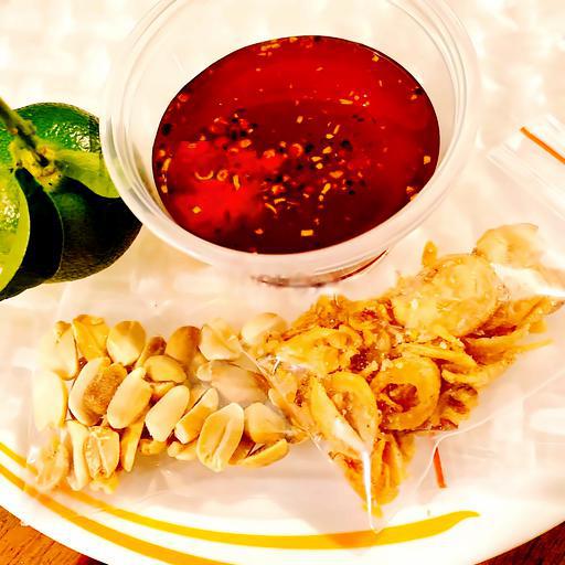 banh-trang-cham-sot-tac