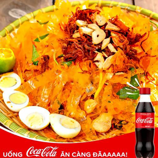 banh-trang-tron-truyen-thong-cocacola