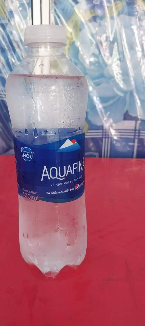 nuoc-suoi-aquafina-tinh-khiet-500ml