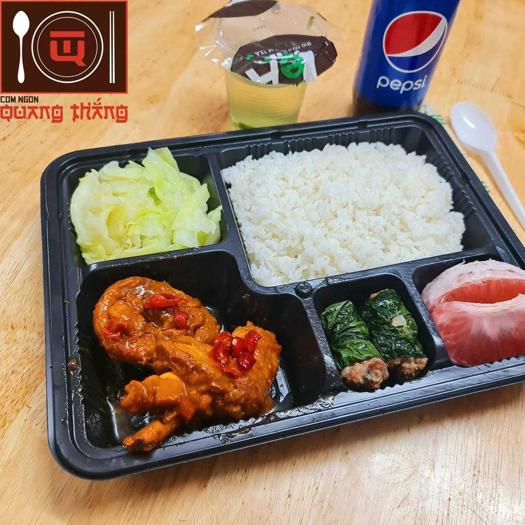 a-com-ga-chua-ngot-vip