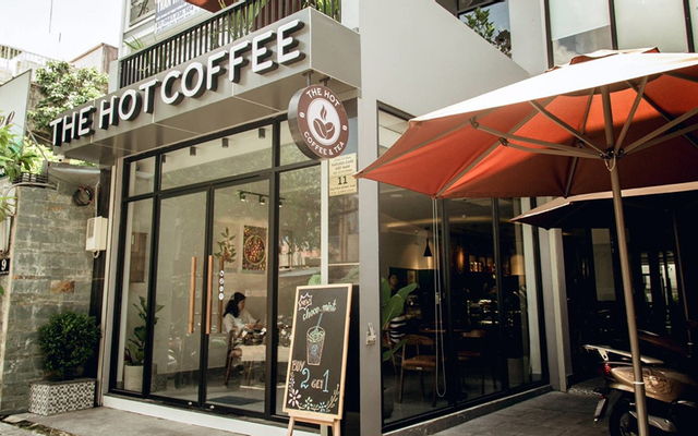 the-hot-coffee-huynh-inh-hai