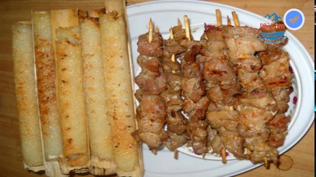 2-ong-com-lam-2-xien-thit-nuong